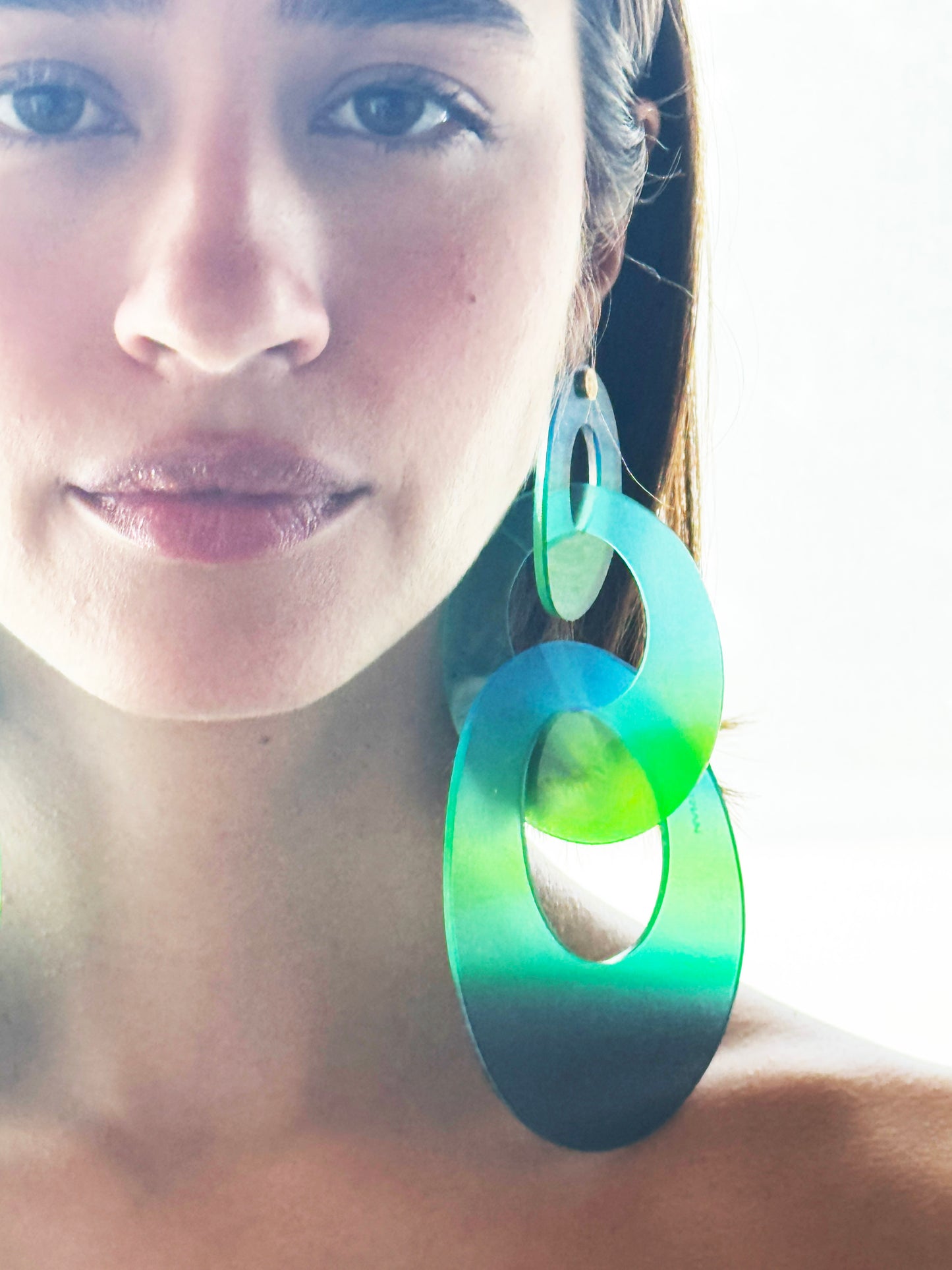COUTURE EMERALD LARGE LINK EARRINGS