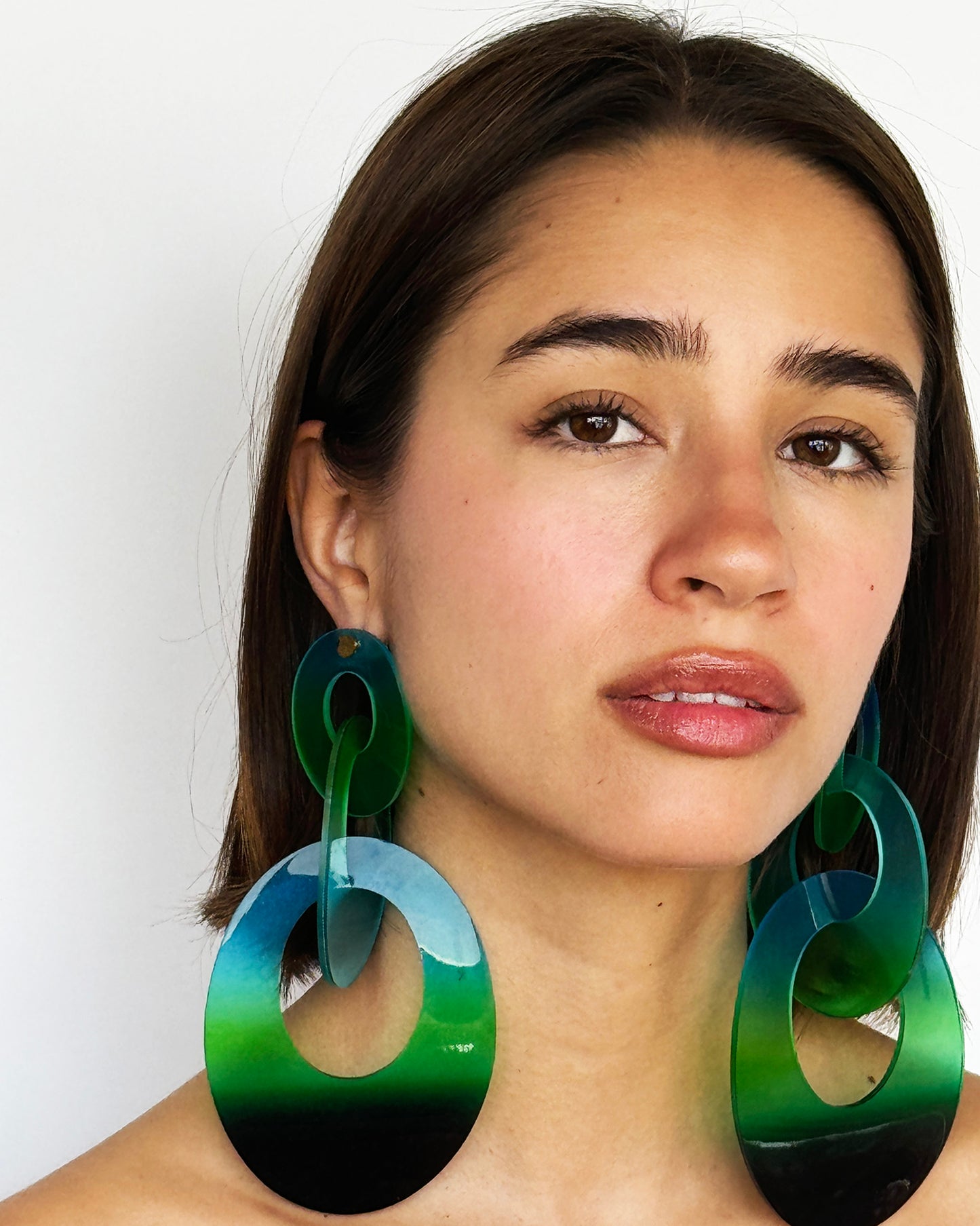COUTURE EMERALD LARGE LINK EARRINGS